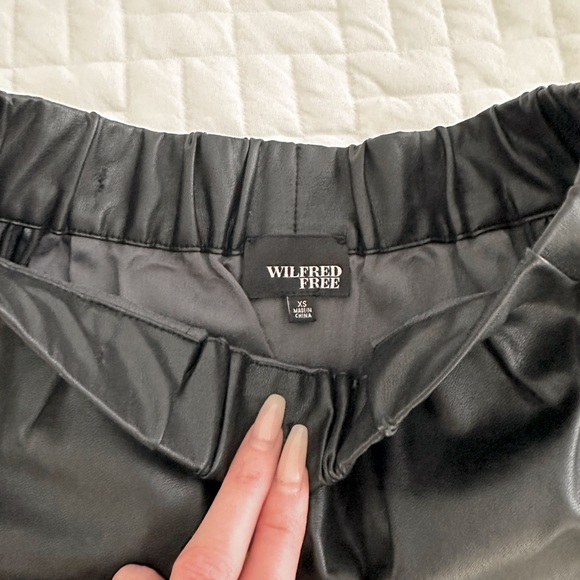 Wilfred Vegan Leather Skirt - Picture 2 of 2